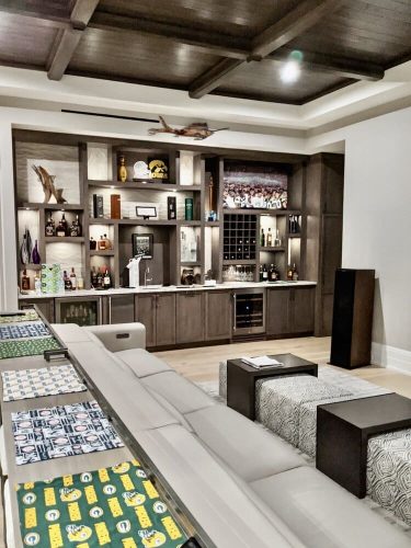 Living Entertainment Exclusive-8